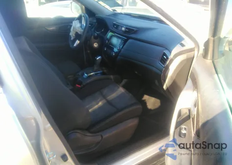 2020 Nissan Rogue S Fwd z USA, uszkodzony, nr VIN JN8AT2MT4LW030796